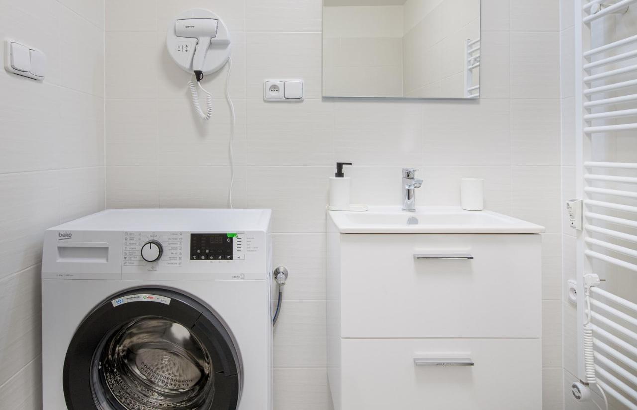 Apartmany Myslivna Ostrov  Εξωτερικό φωτογραφία